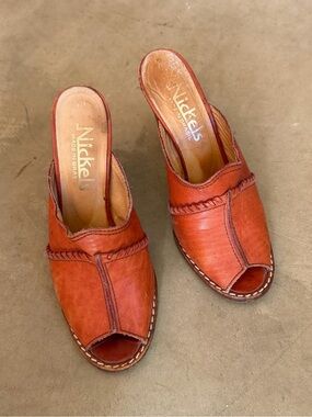 Nickels Orange Leather Peep-Toe Mules 8